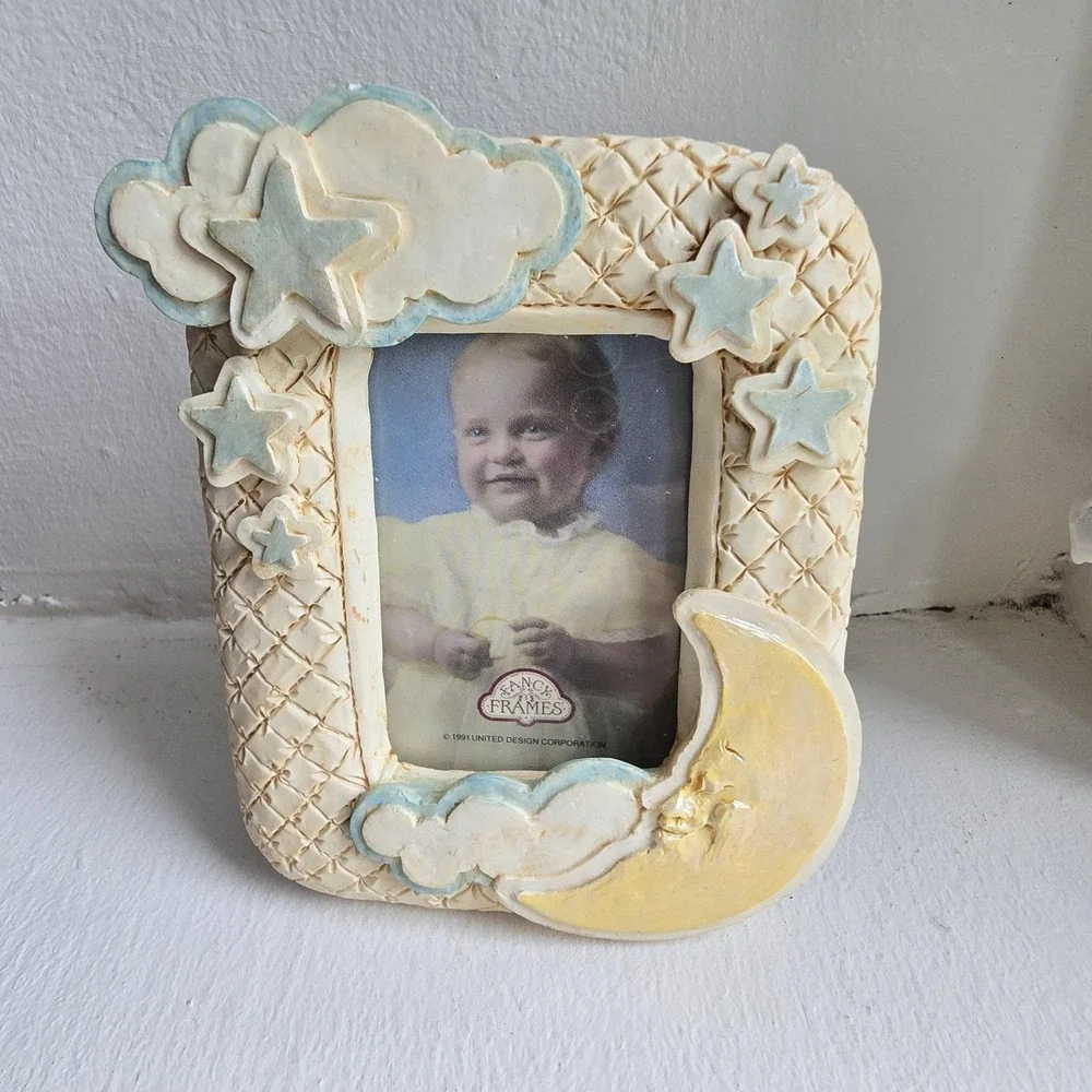 Vintage 1991 Celestial Baby Picture Frame 3D 2x2.5 Inch Sweet Dreams Whimsical